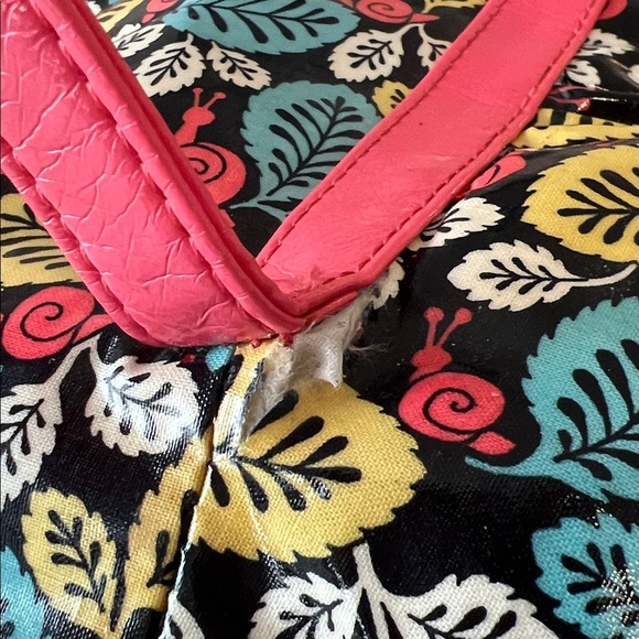 VERA BRADLEY Frills HAPPY SNAILS 2011 Insulated Lunch Bag Box 2 Handles Y2K 70’s - Picture 10 of 15